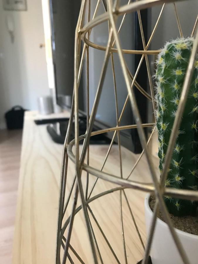 Apartamento Avenida De Colon Con Aire Acondicionado Logrono Luaran gambar