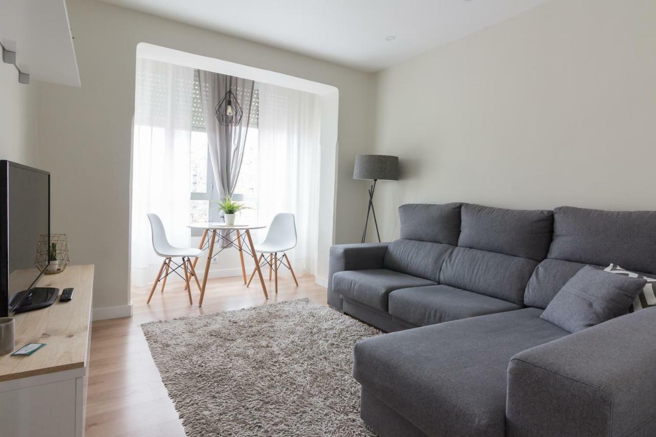 Apartamento Avenida De Colon Con Aire Acondicionado Logrono Luaran gambar